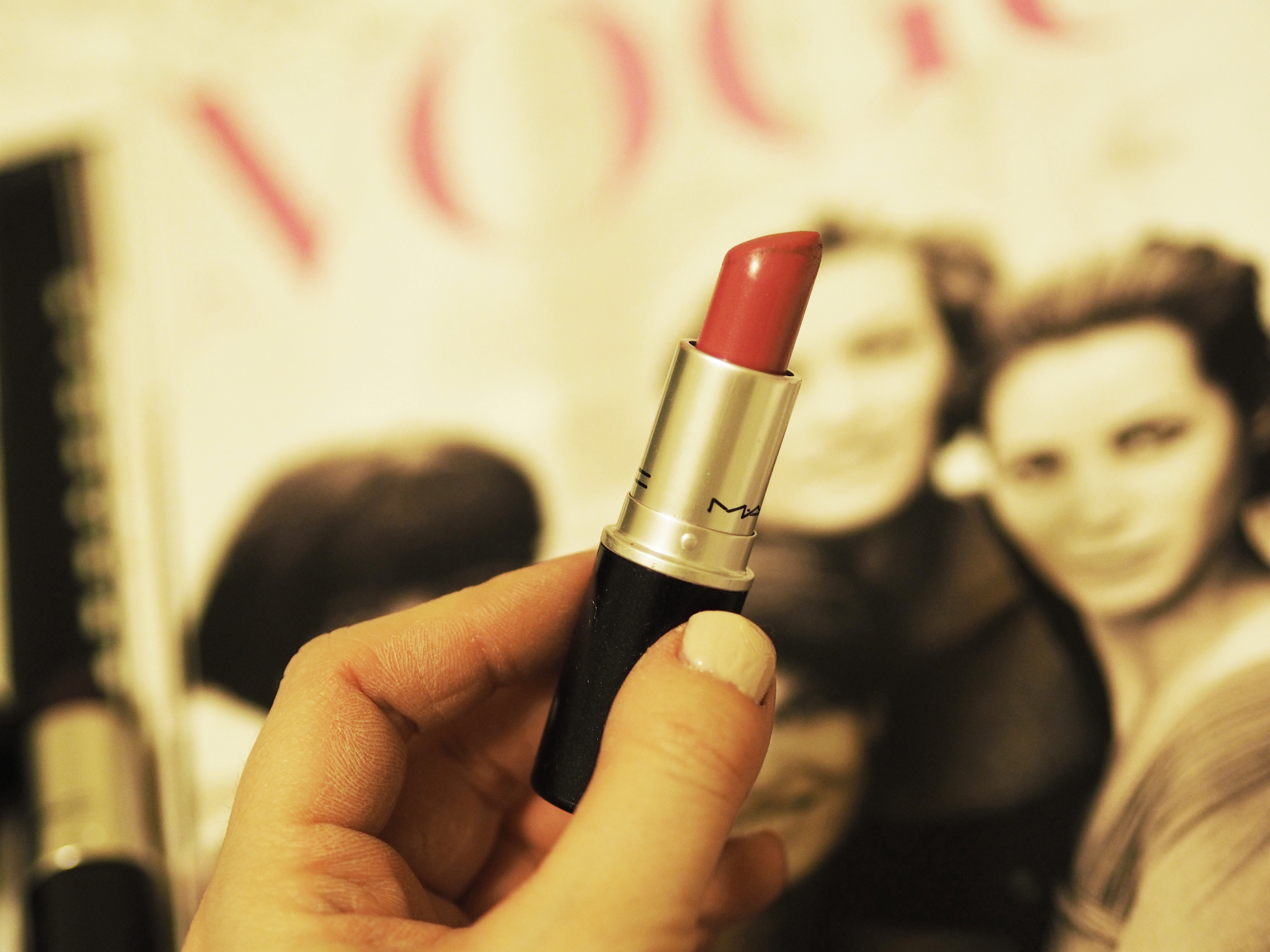 mac-lipstick-3