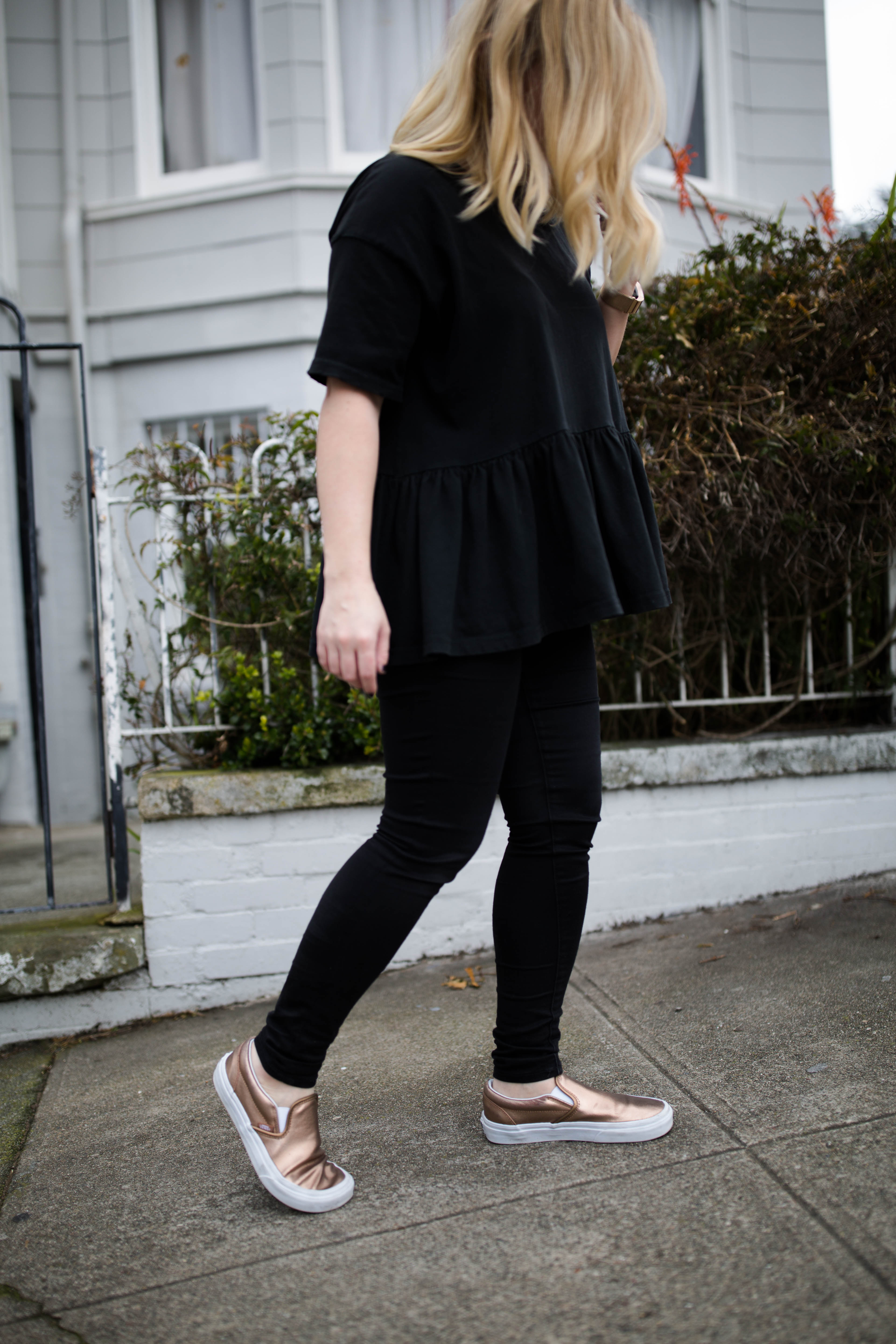 Learn how to style an all black outfit!